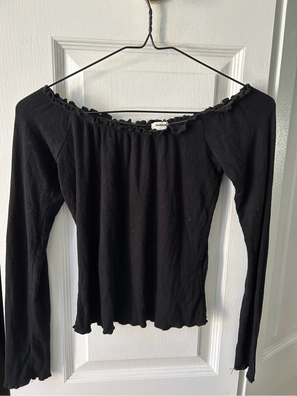 Garage Black Off-the-Shoulder Ribbed Long Sleeve Top